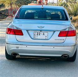 هیوندای جێنسس